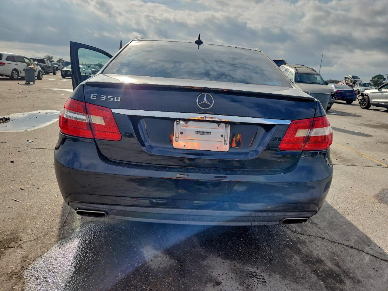 2011 MERCEDES-BENZ E 350 photo 6