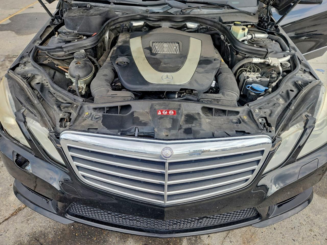 2011 MERCEDES-BENZ E 350 photo 11
