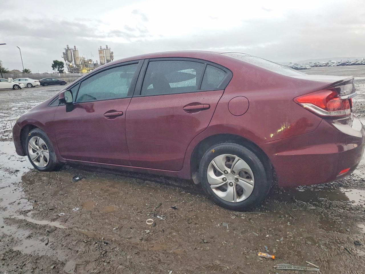 2013 HONDA CIVIC LX photo 2