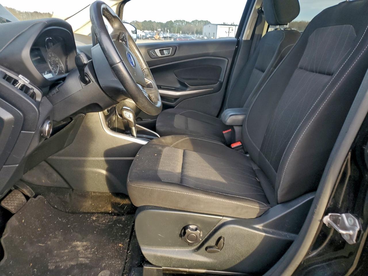 2020 FORD ECOSPORT SE photo 7