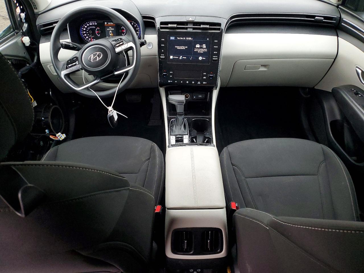 2024 HYUNDAI TUCSON SEL photo 8