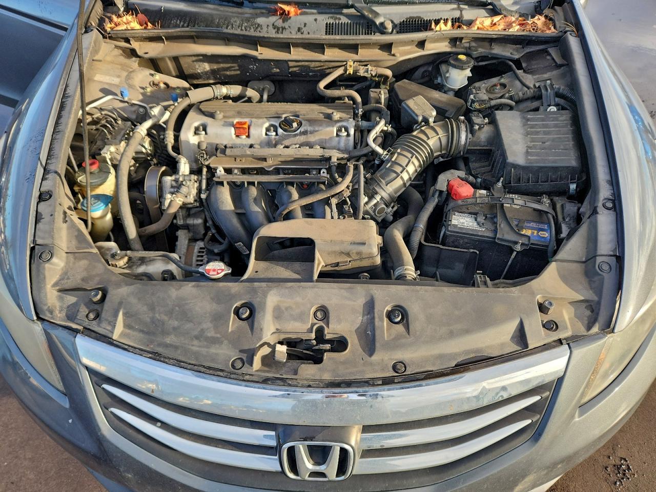 2012 HONDA ACCORD LXP photo 11
