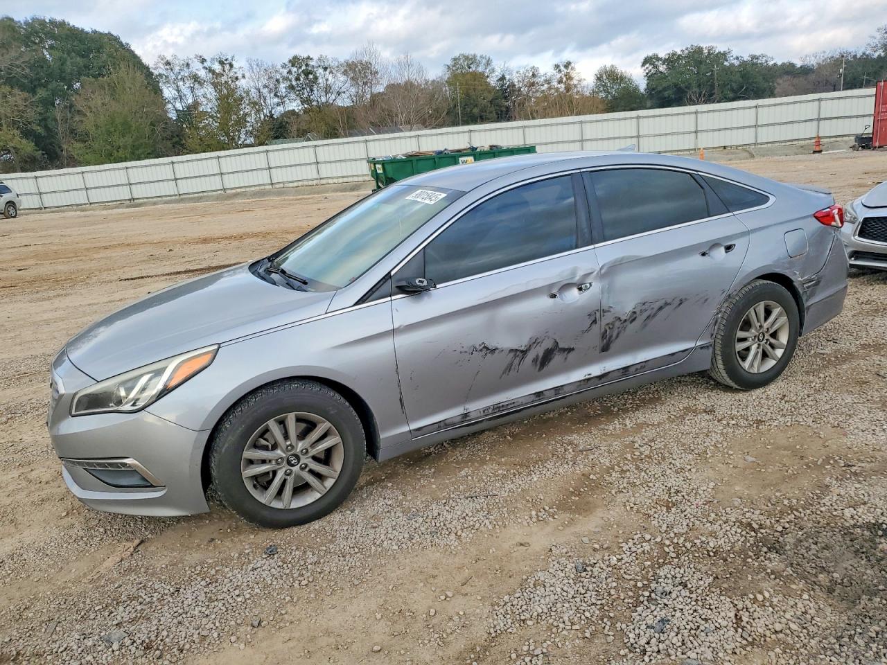 2015 HYUNDAI SONATA