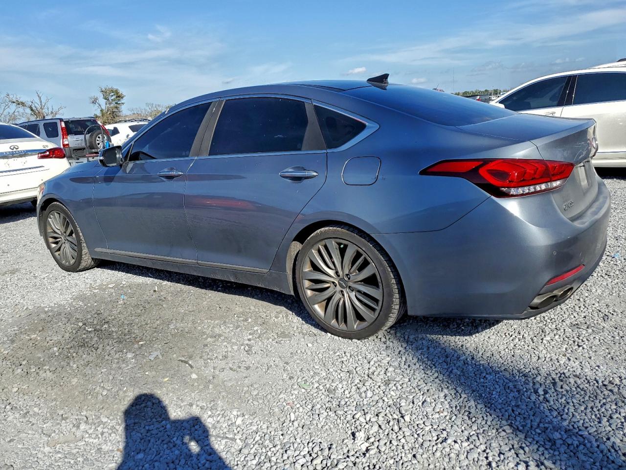 2015 HYUNDAI GENESIS 5.0L photo 2