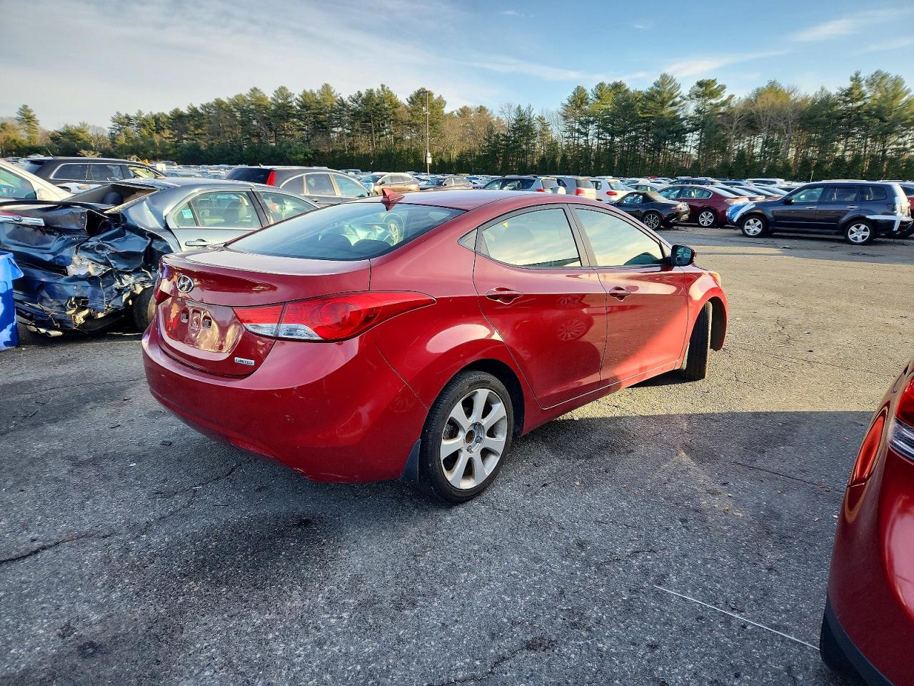 2013 HYUNDAI ELANTRA GLS photo 3