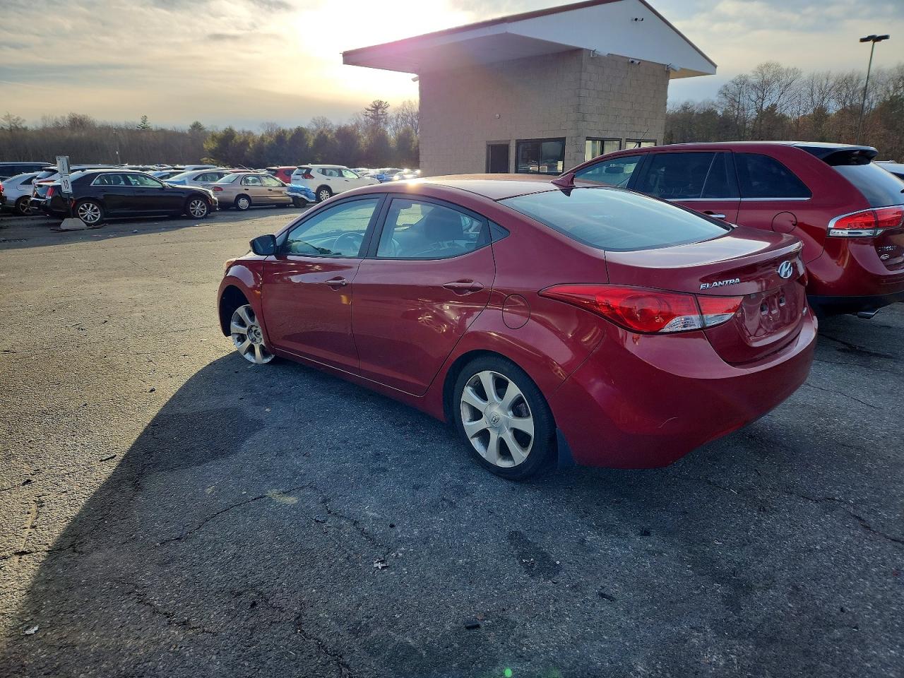 2013 HYUNDAI ELANTRA GLS photo 2