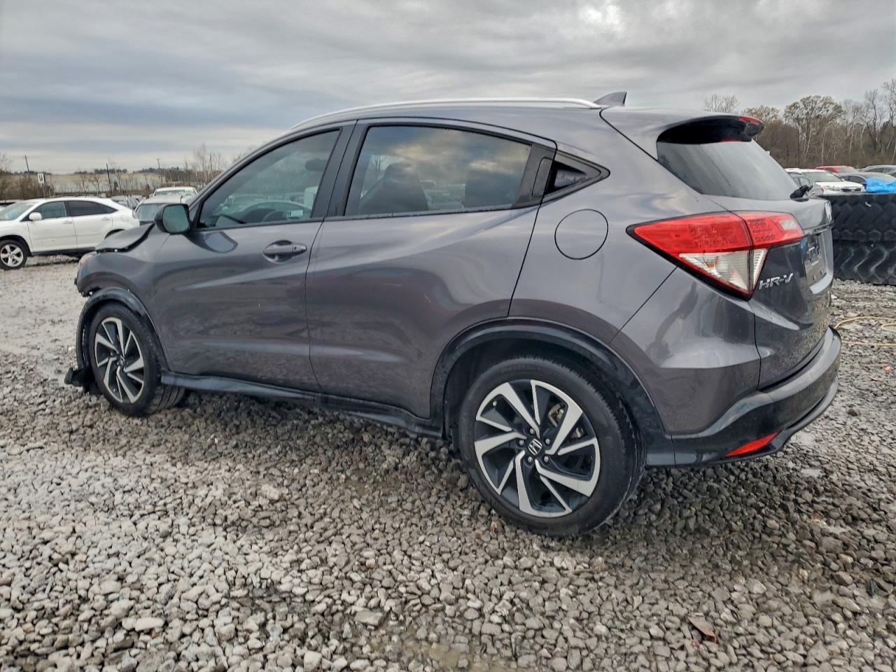 2019 HONDA HR-V SPORT photo 2