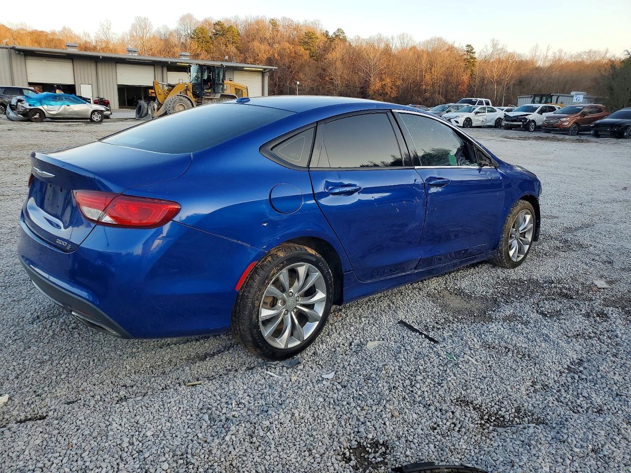 2015 CHRYSLER 200 photo 3