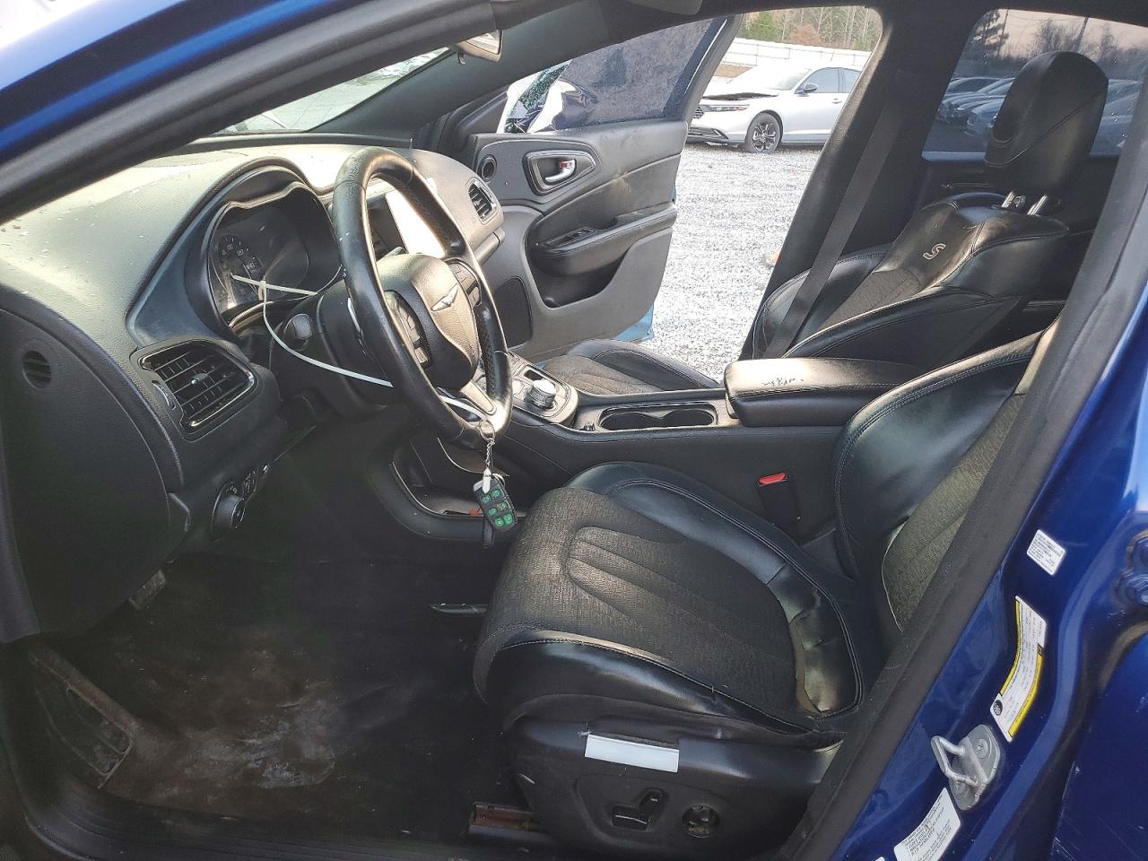 2015 CHRYSLER 200 photo 7