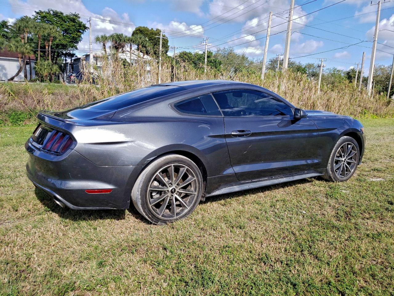 2016 FORD MUSTANG photo 3