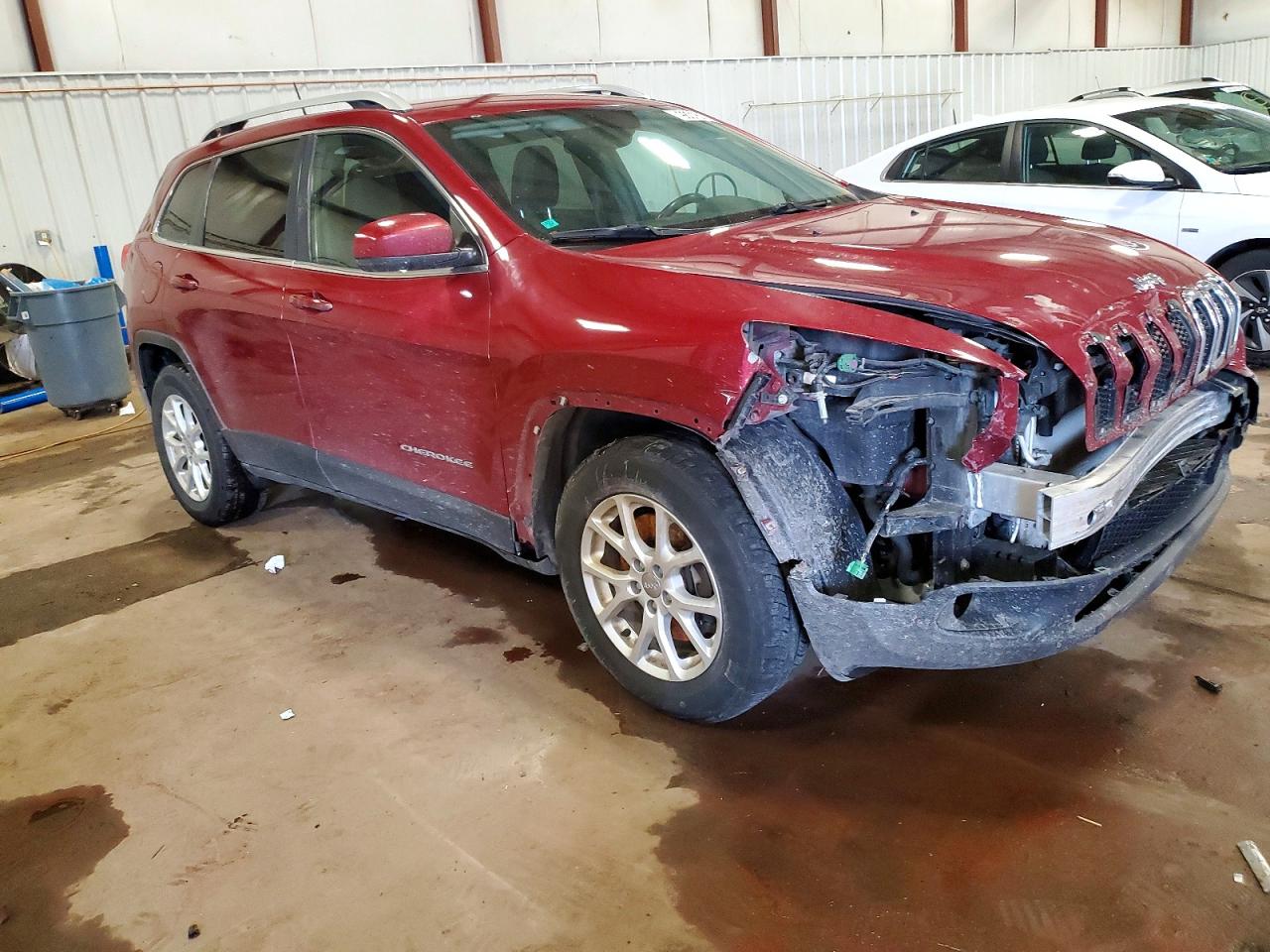 2016 JEEP CHEROKEE LATITUDE photo 4