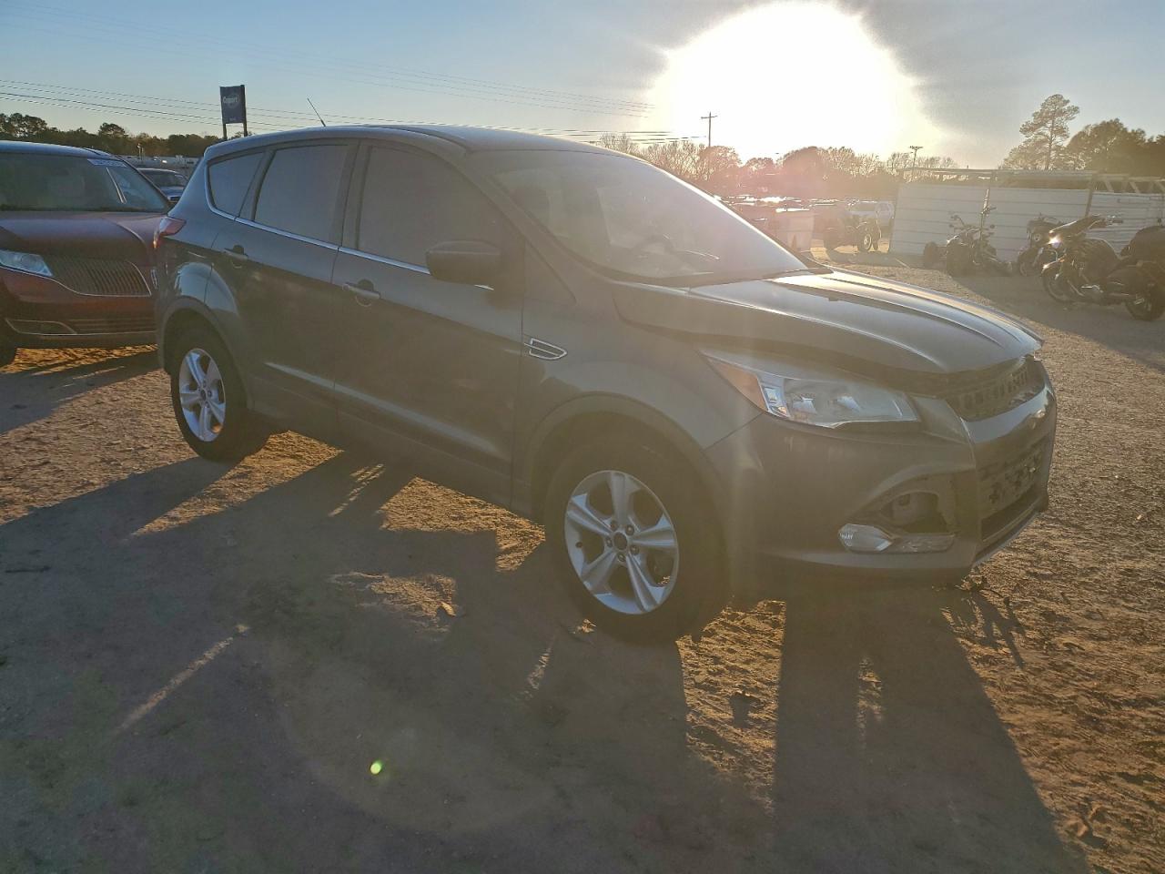 2014 FORD ESCAPE SE photo 4