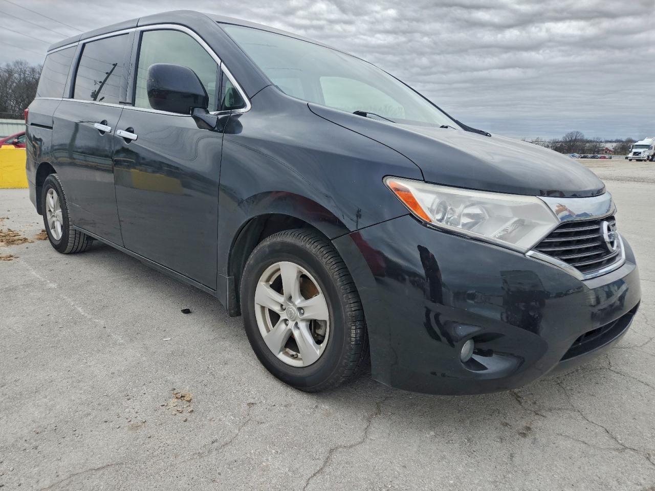 2015 NISSAN QUEST S photo 4