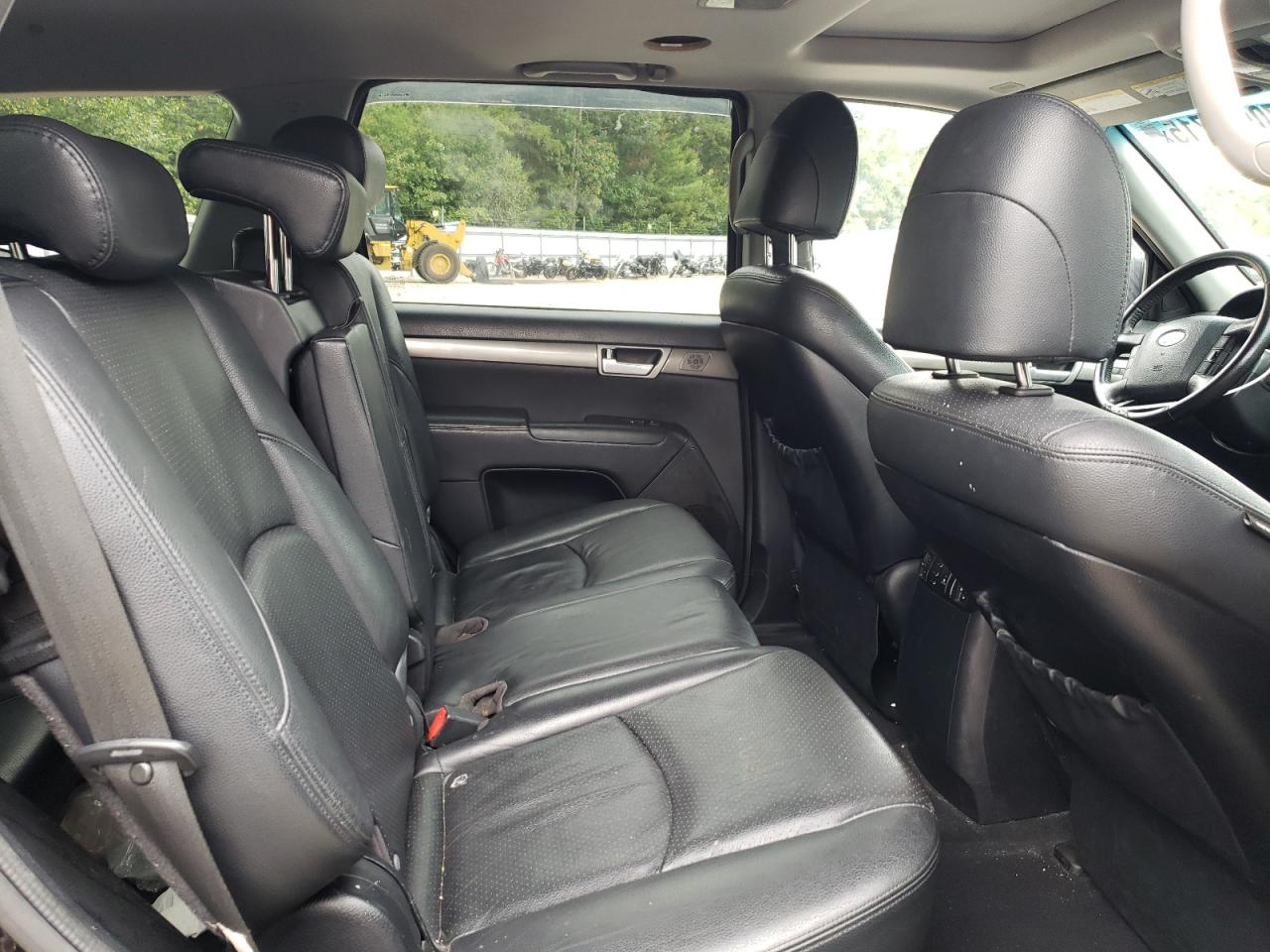 2009 KIA BORREGO LX photo 11