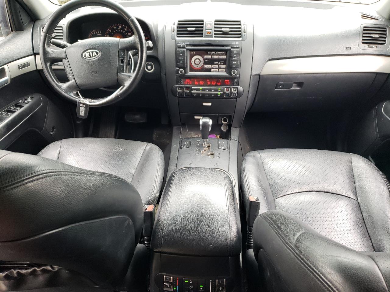 2009 KIA BORREGO LX photo 8