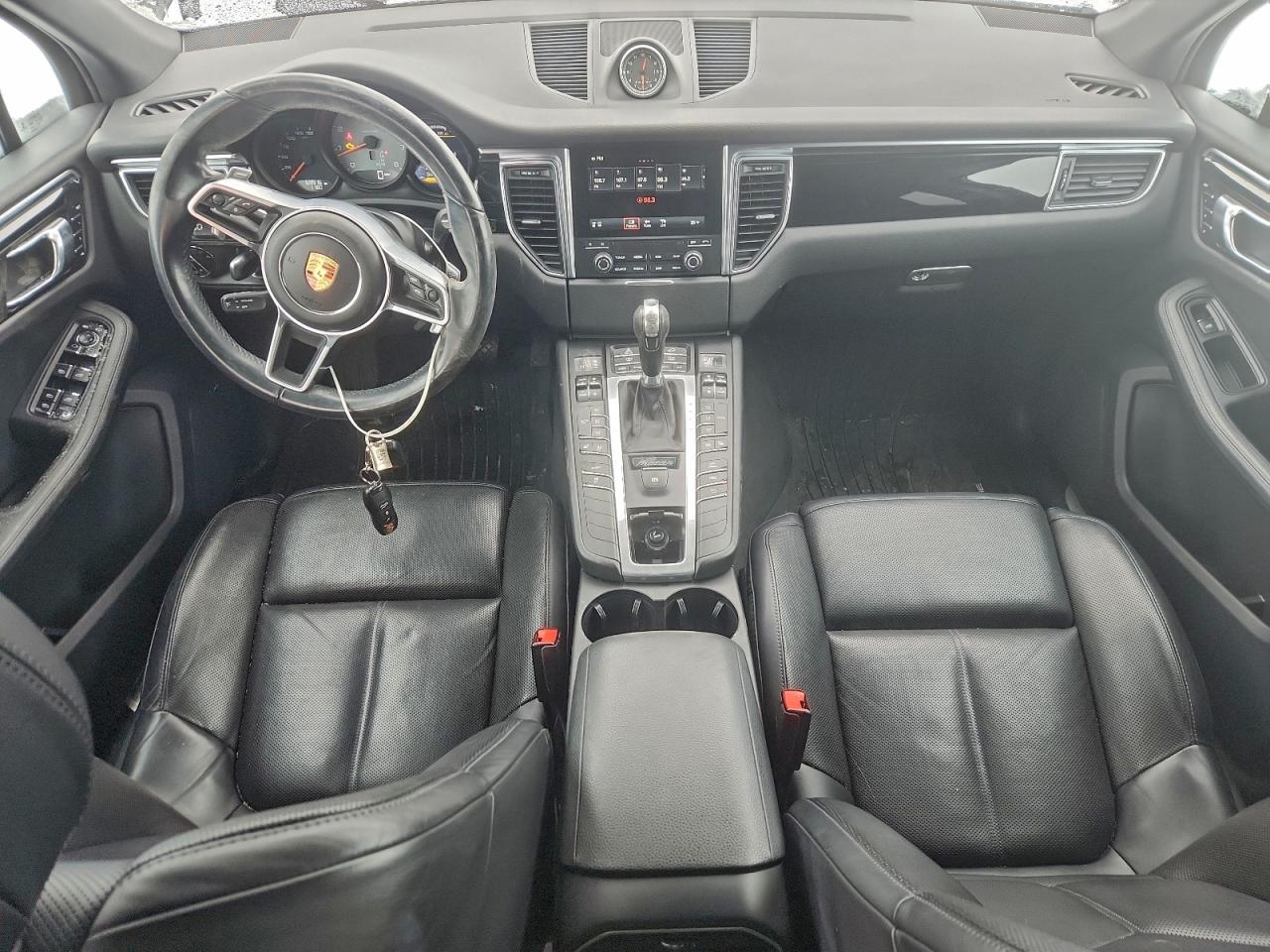 2018 PORSCHE MACAN S photo 8