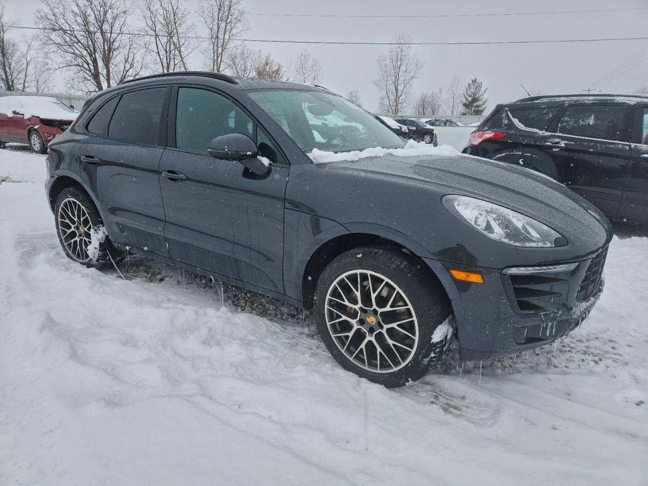 2018 PORSCHE MACAN S photo 4