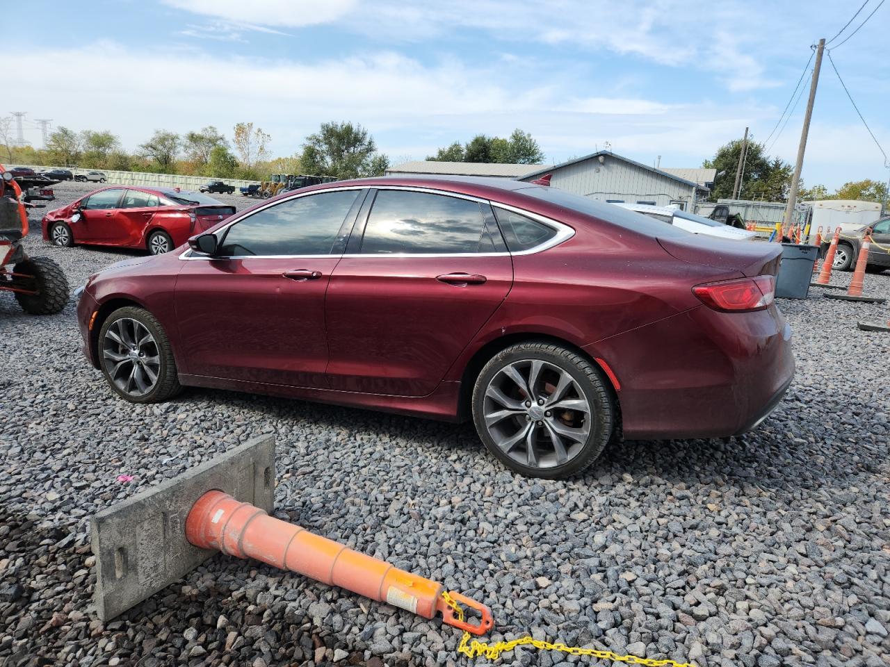 2015 CHRYSLER 200 C photo 2