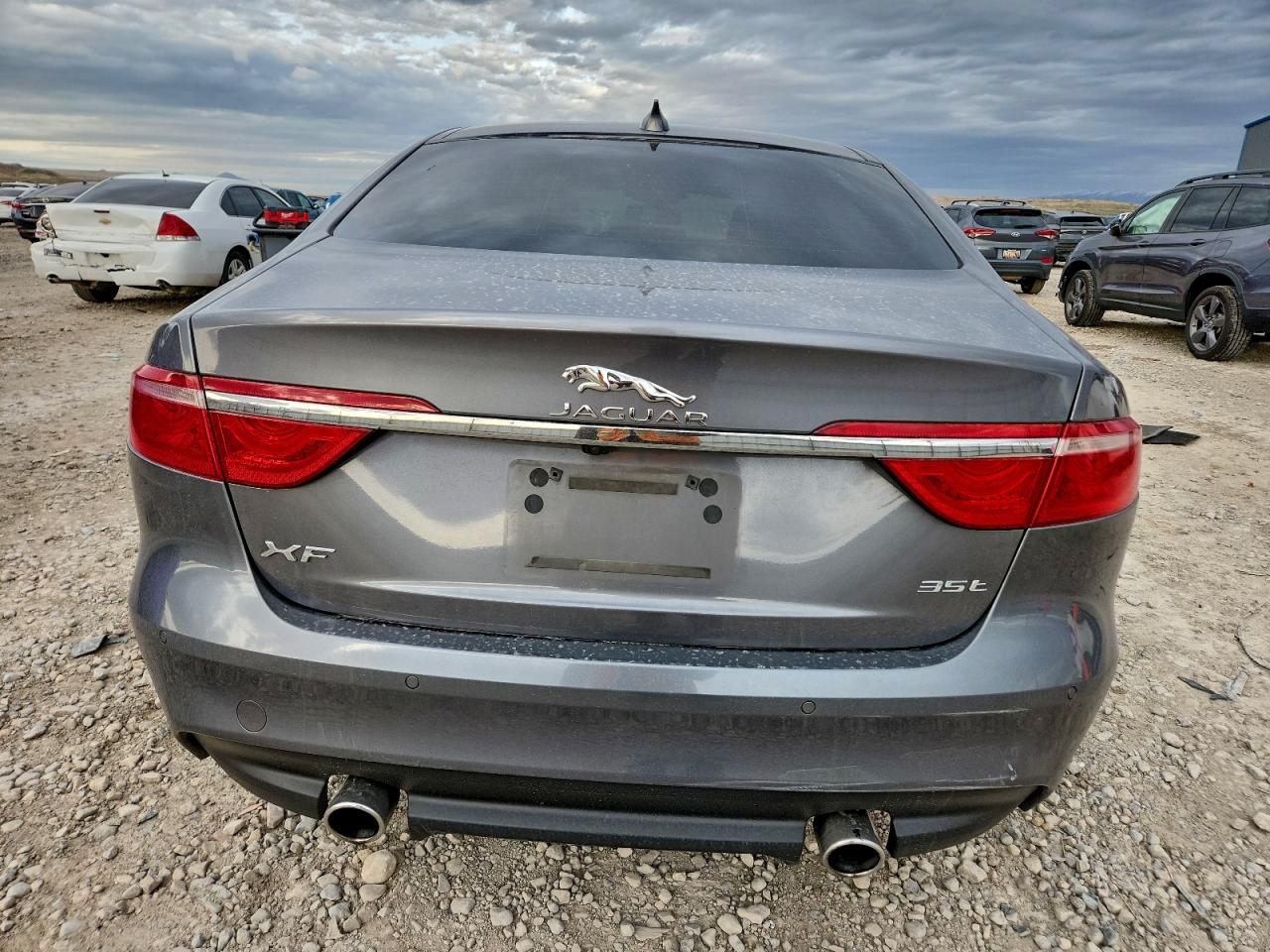 2016 JAGUAR XF PRESTIGE photo 6