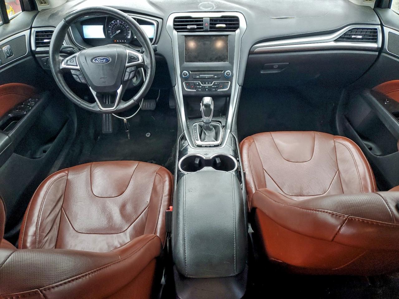 2016 FORD FUSION SE photo 8