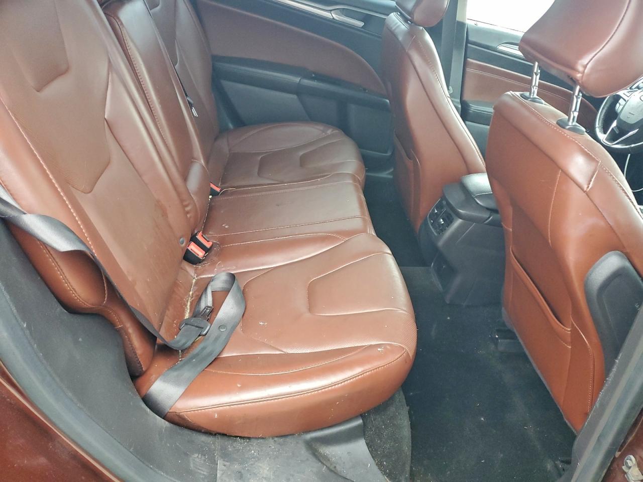 2016 FORD FUSION SE photo 10