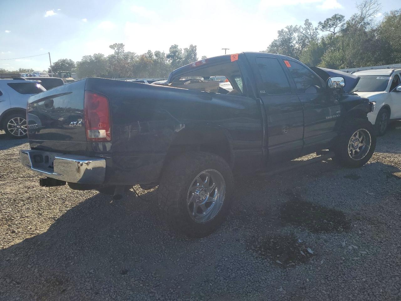 2002 DODGE RAM 1500 photo 3