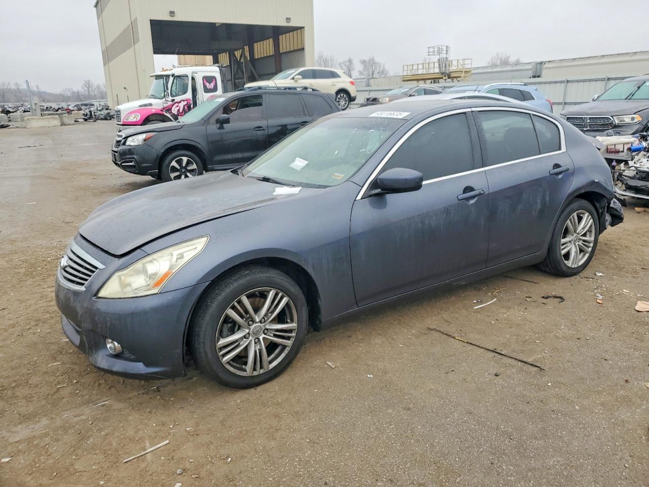 2012 INFINITI G37