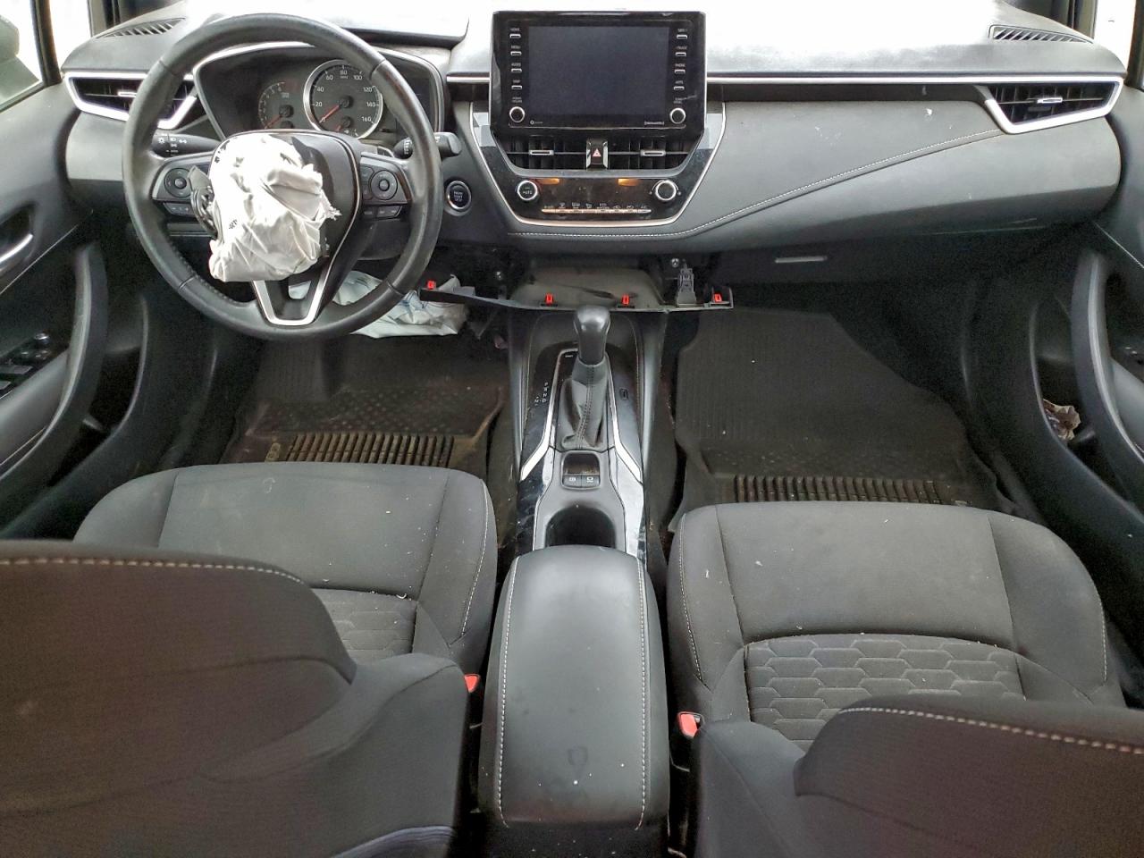 2020 TOYOTA COROLLA SE photo 8