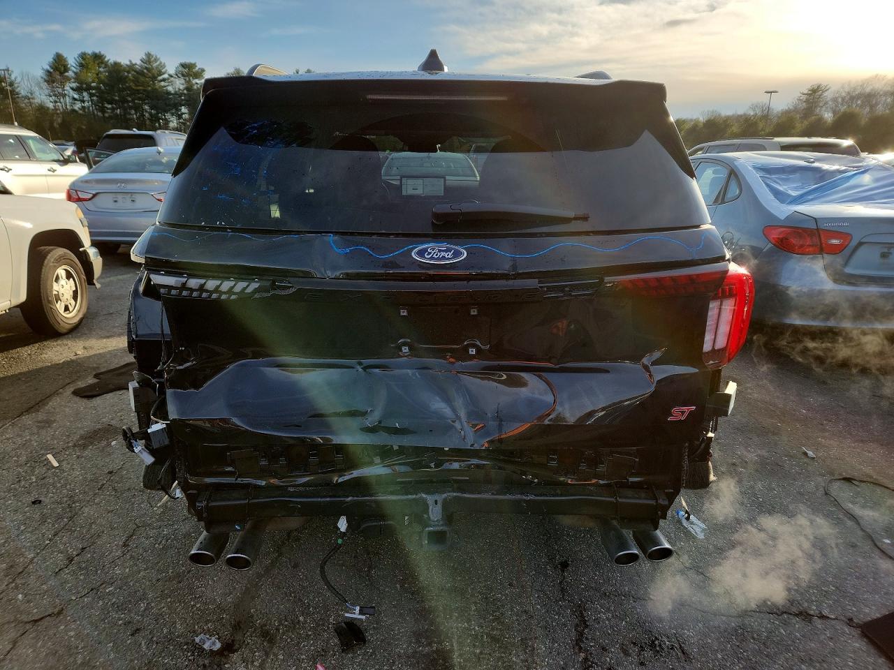 2025 FORD EXPLORER ST photo 6