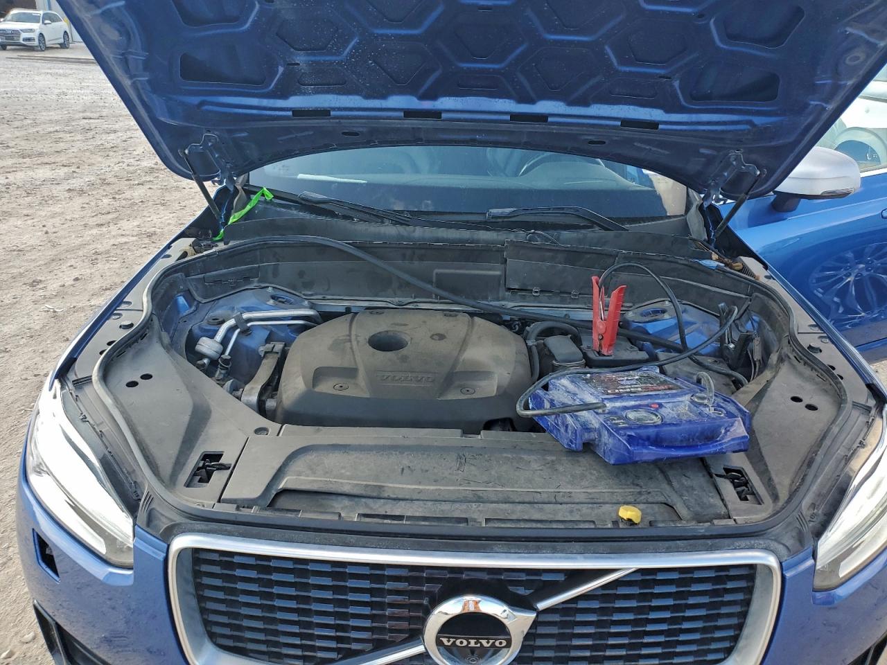2017 VOLVO XC90 T6 photo 12