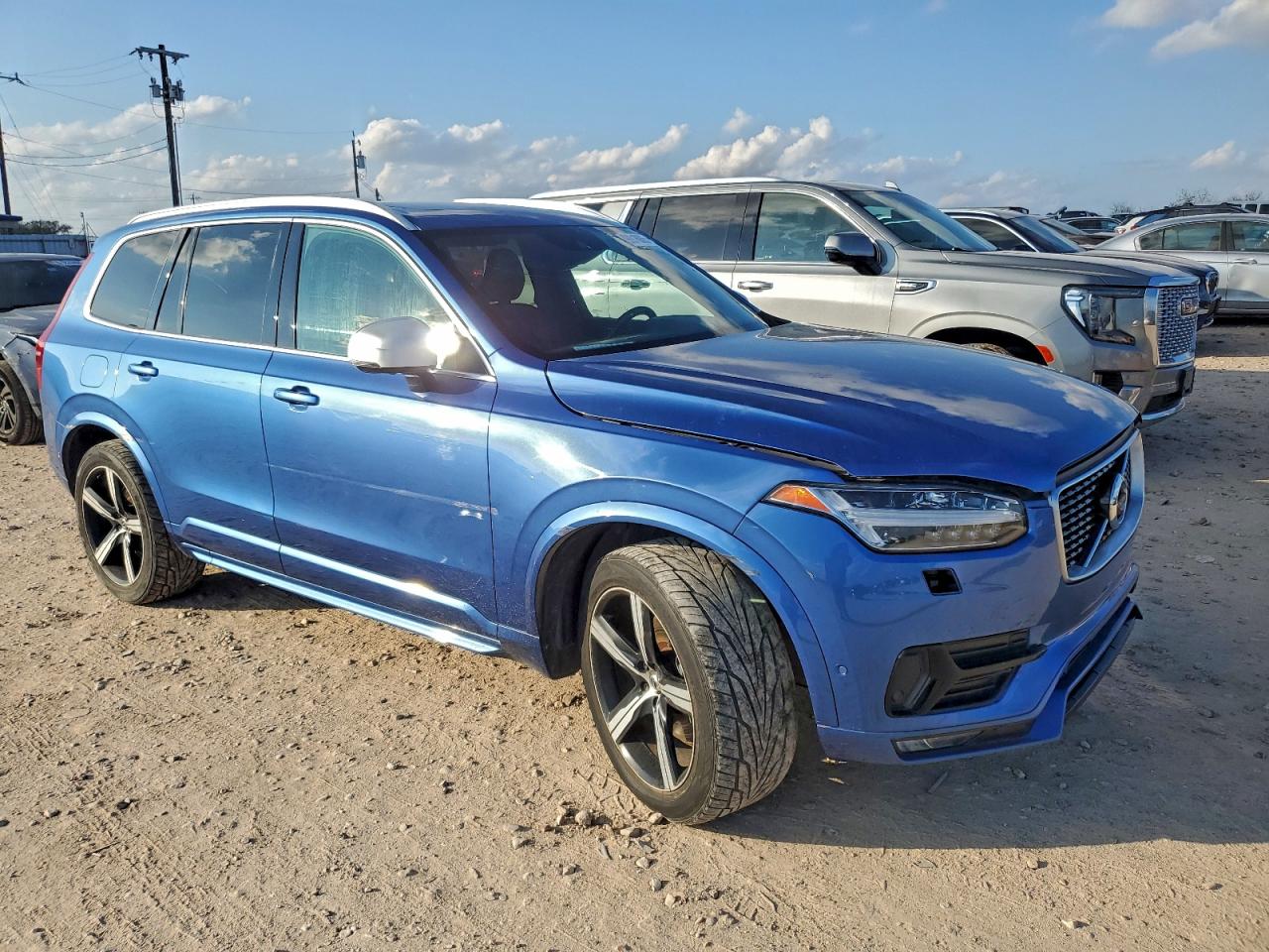2017 VOLVO XC90 T6 photo 4