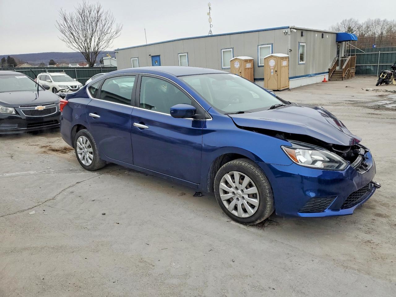 2019 NISSAN SENTRA S photo 4