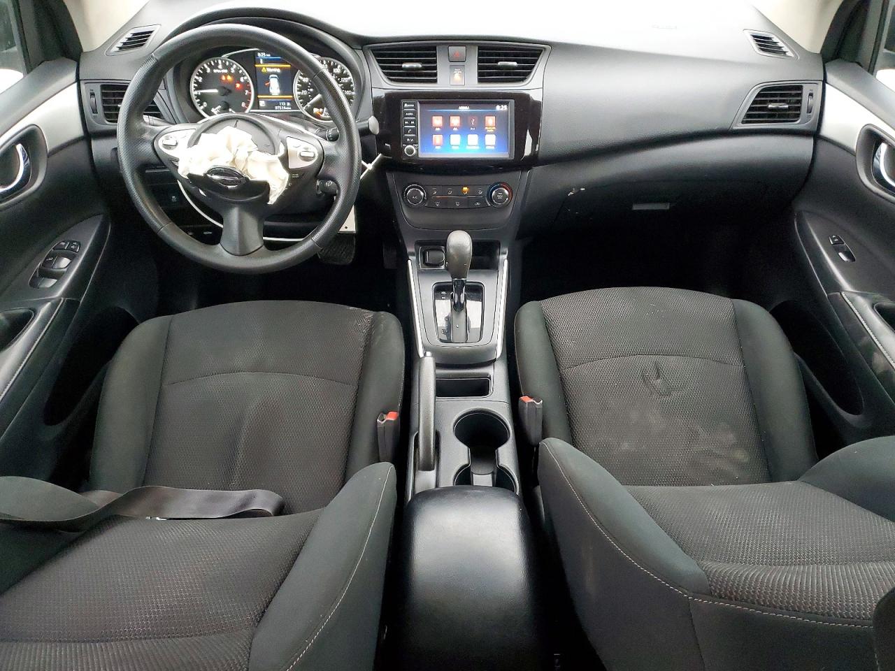 2019 NISSAN SENTRA S photo 8