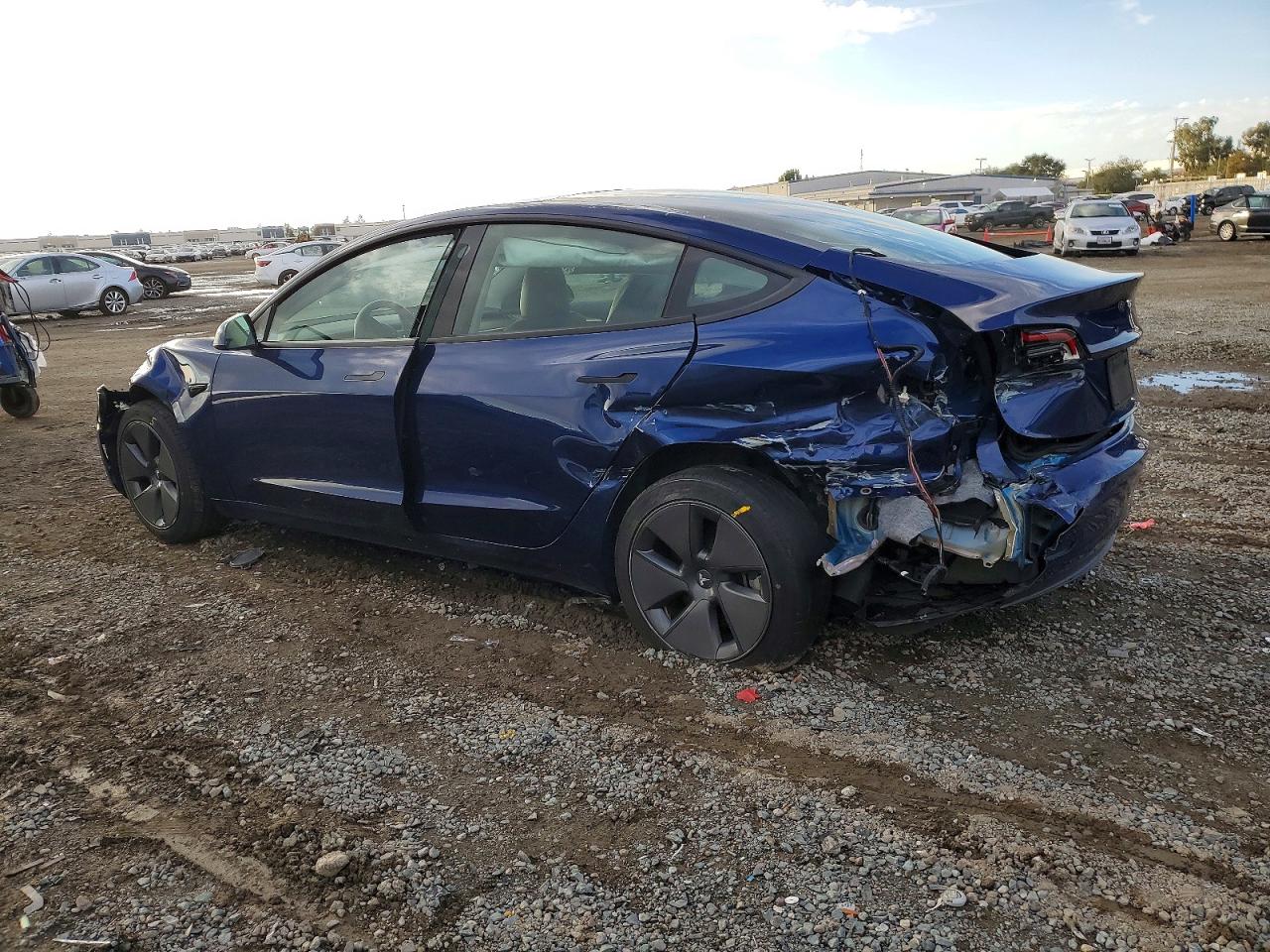 2023 TESLA MODEL 3 photo 2