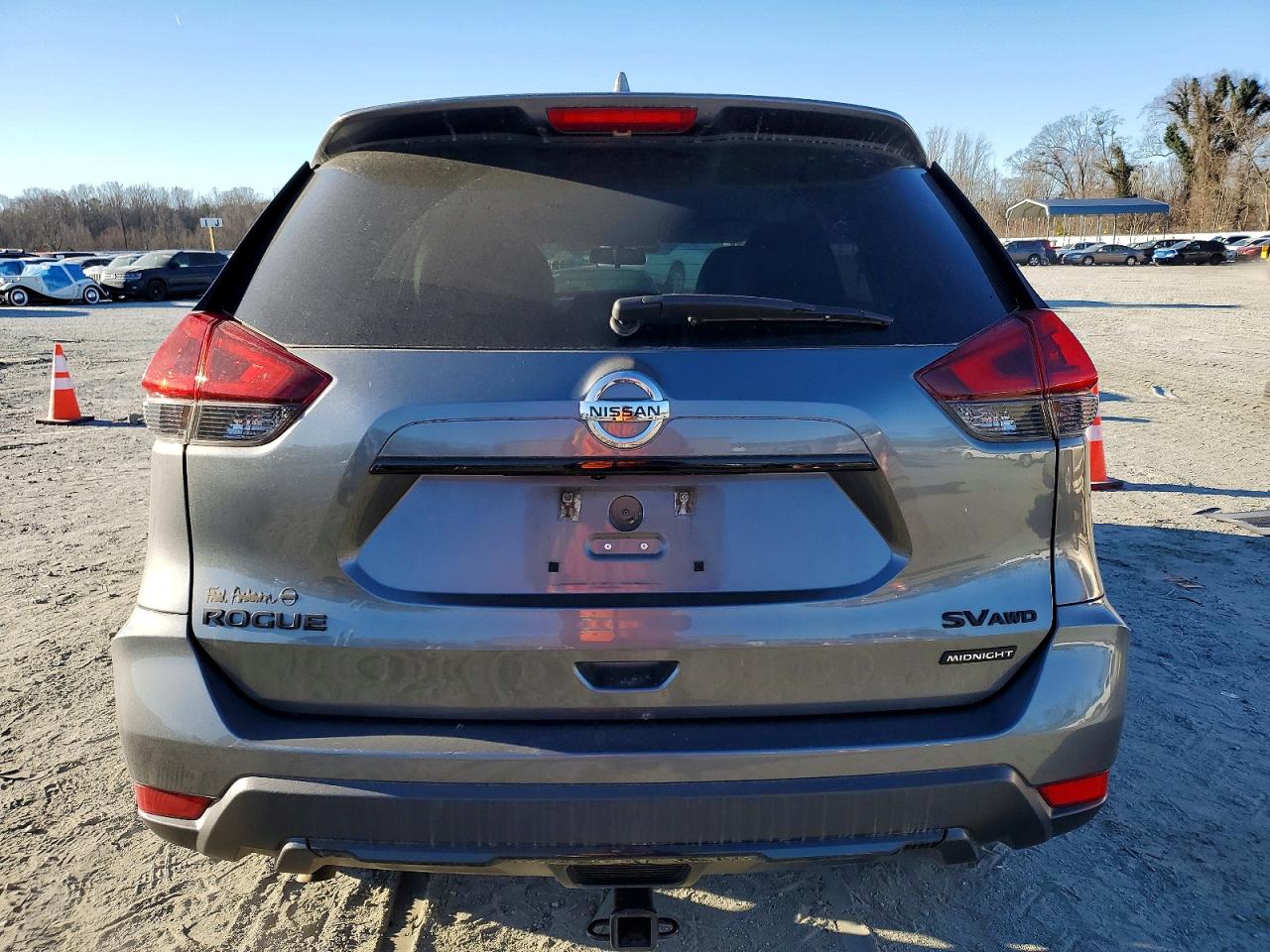 2018 NISSAN ROGUE S photo 6