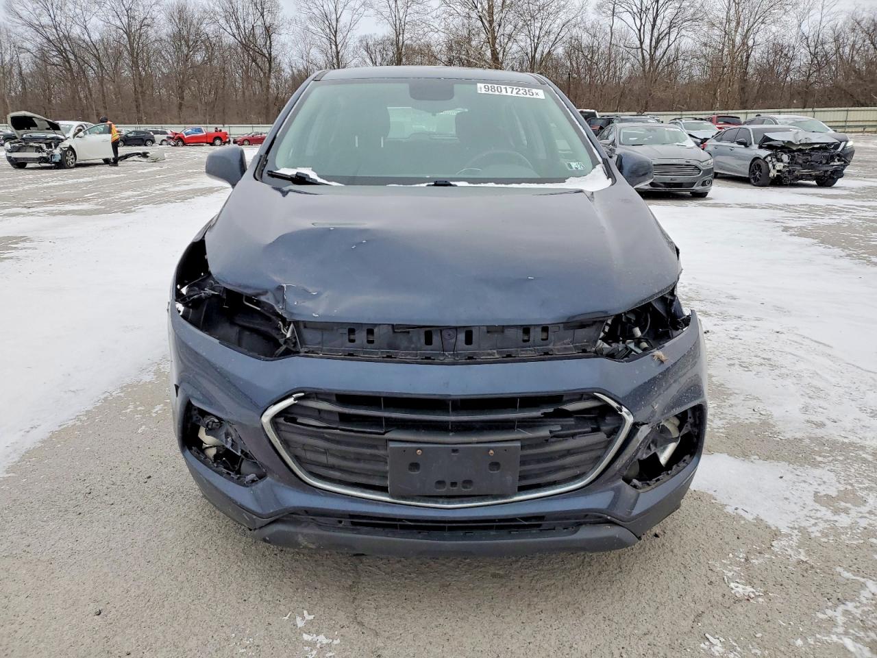 2019 CHEVROLET TRAX LS photo 5