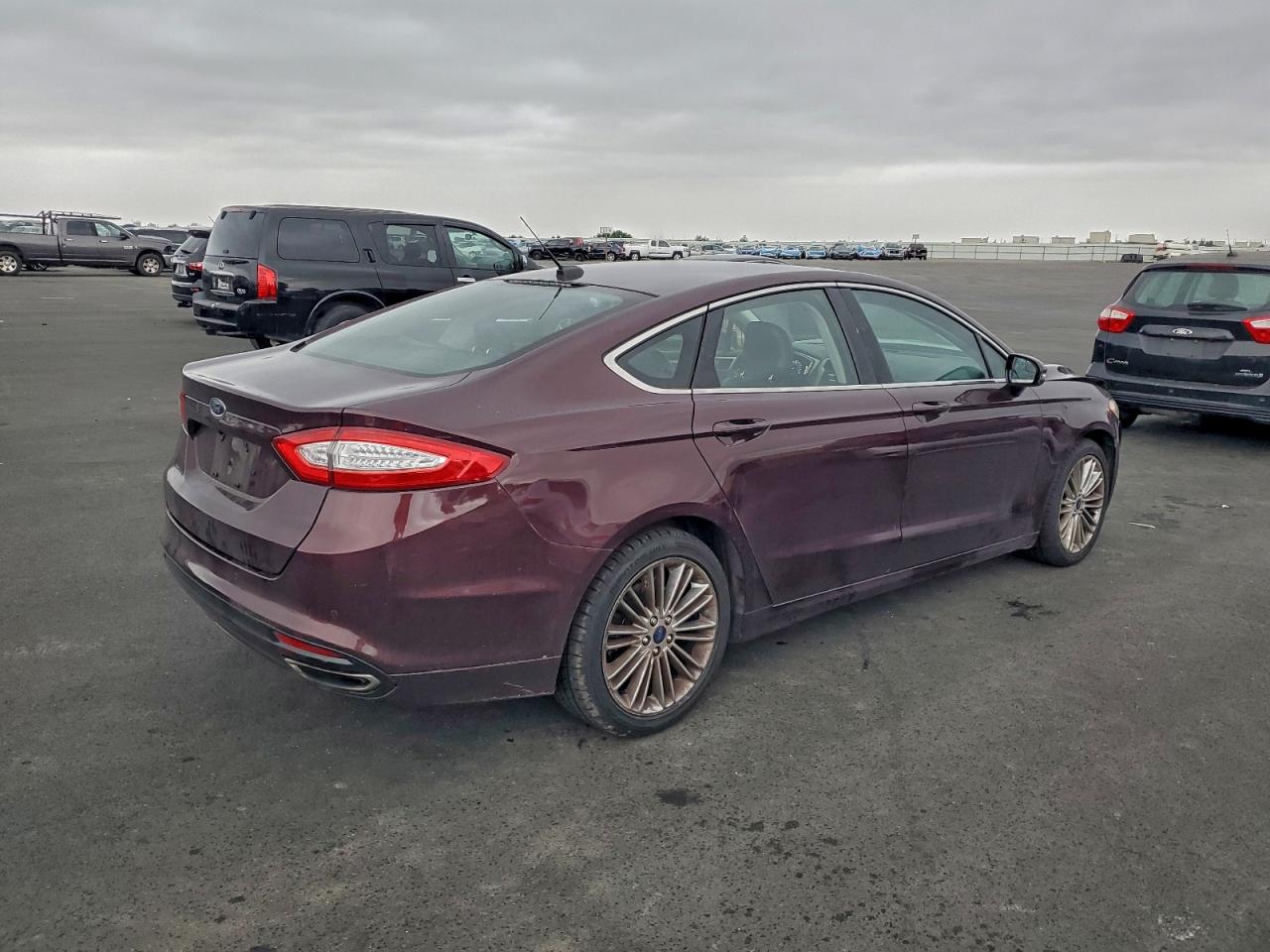 2013 FORD FUSION SE photo 3