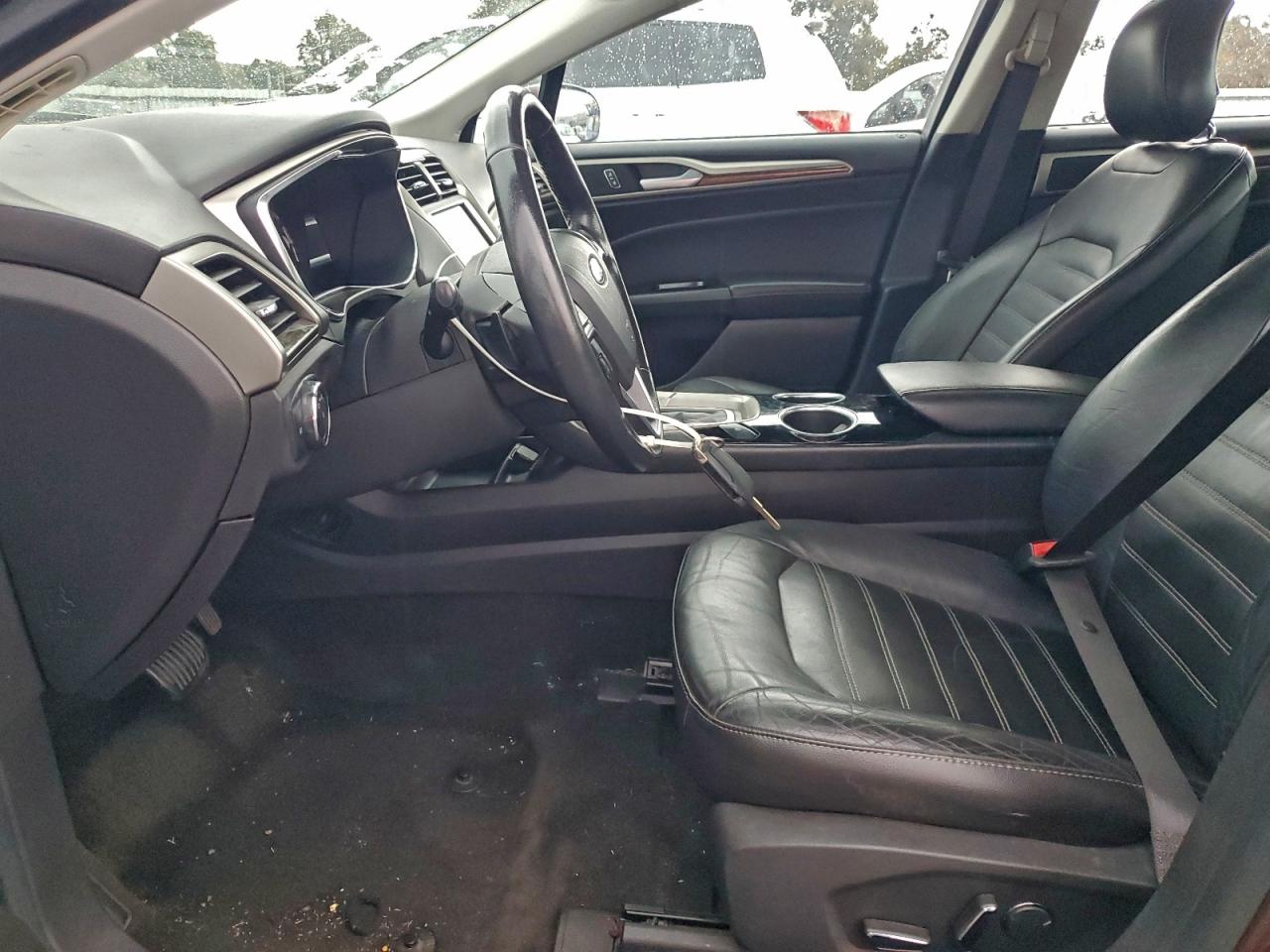 2013 FORD FUSION SE photo 7
