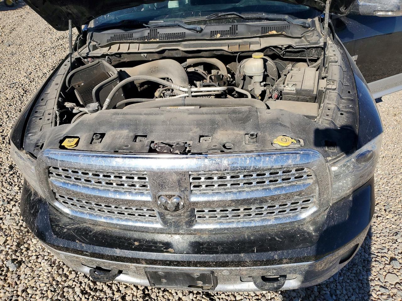 2017 RAM 1500 LARAMIE photo 11