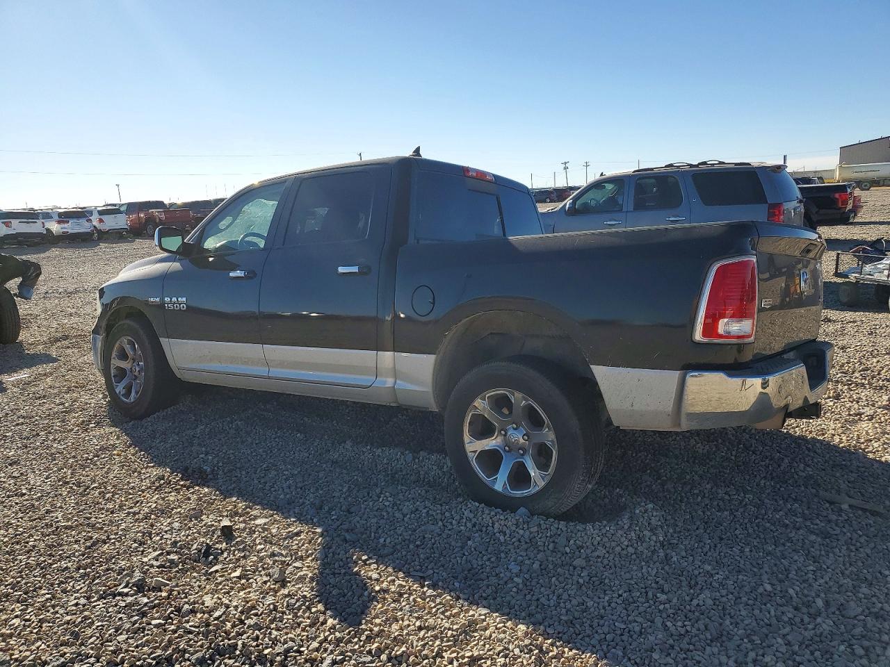 2017 RAM 1500 LARAMIE photo 2
