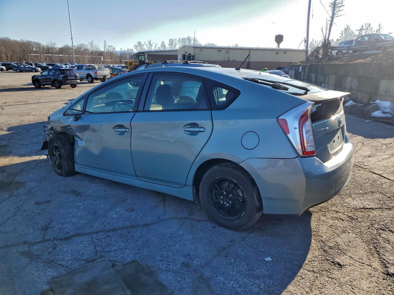 2013 TOYOTA PRIUS photo 2
