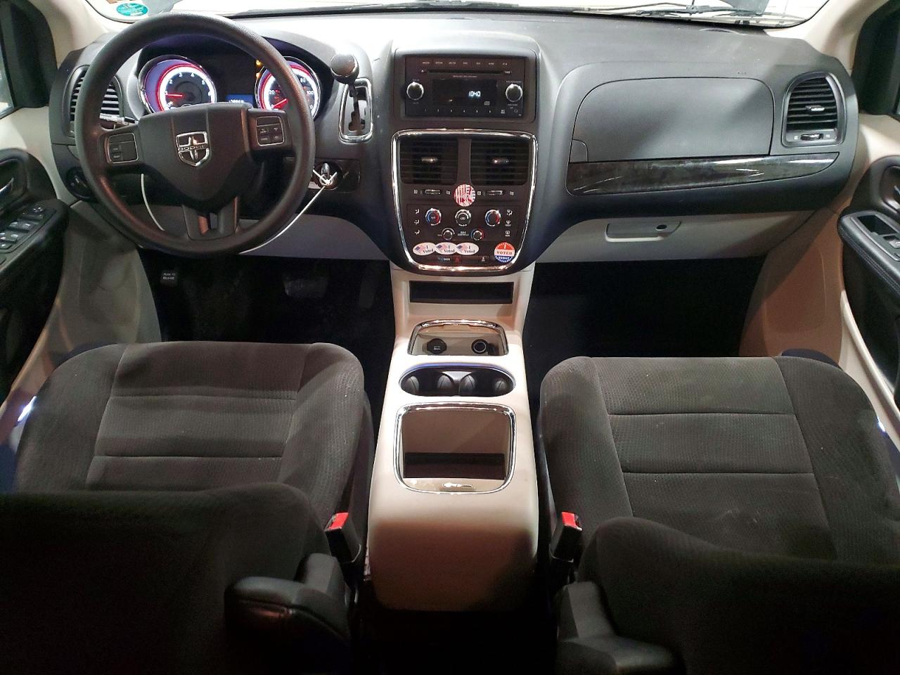 2012 DODGE GRAND CARAVAN SXT photo 8