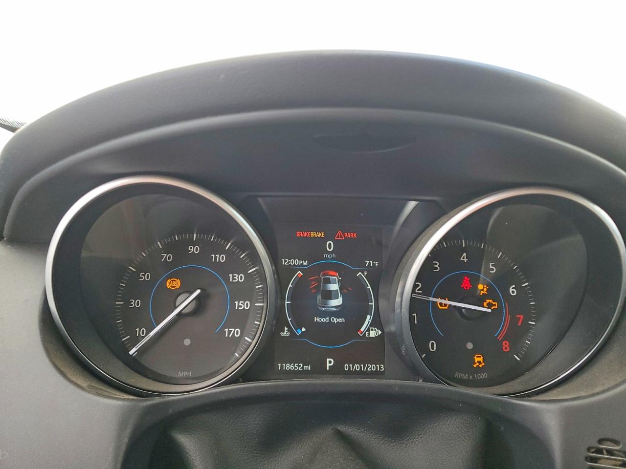 2017 JAGUAR XE PREMIUM photo 9