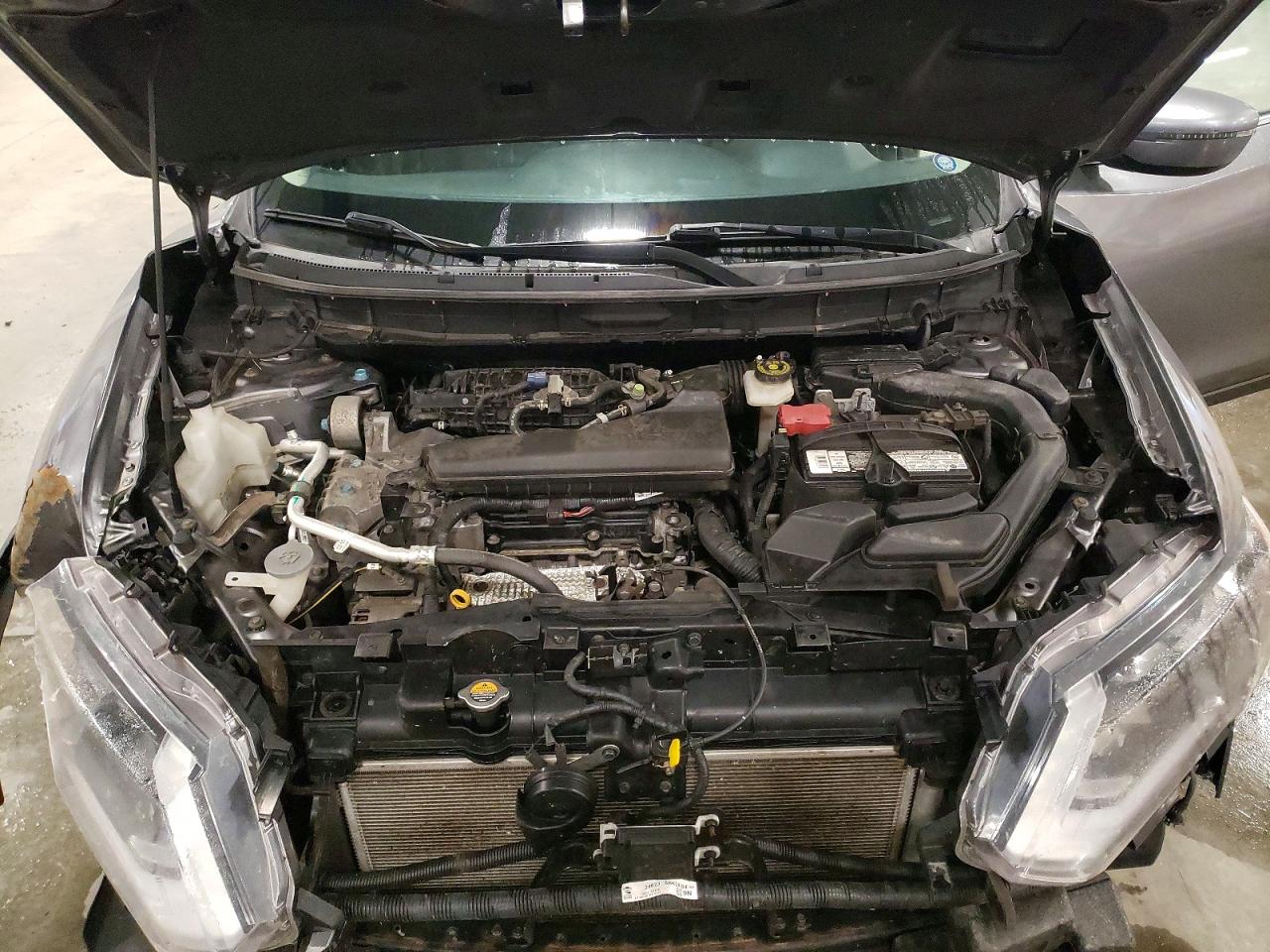 2017 NISSAN ROGUE S photo 12