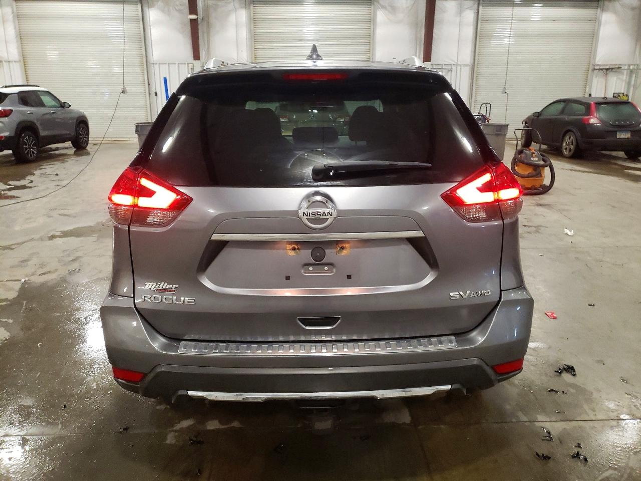 2017 NISSAN ROGUE S photo 6