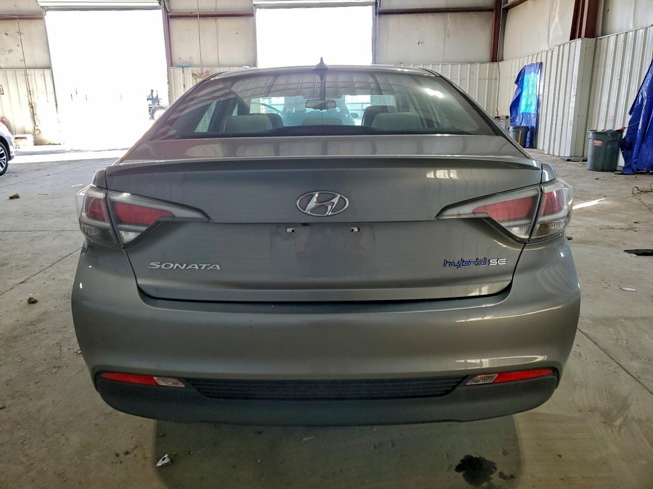2017 HYUNDAI SONATA HYBRID photo 6