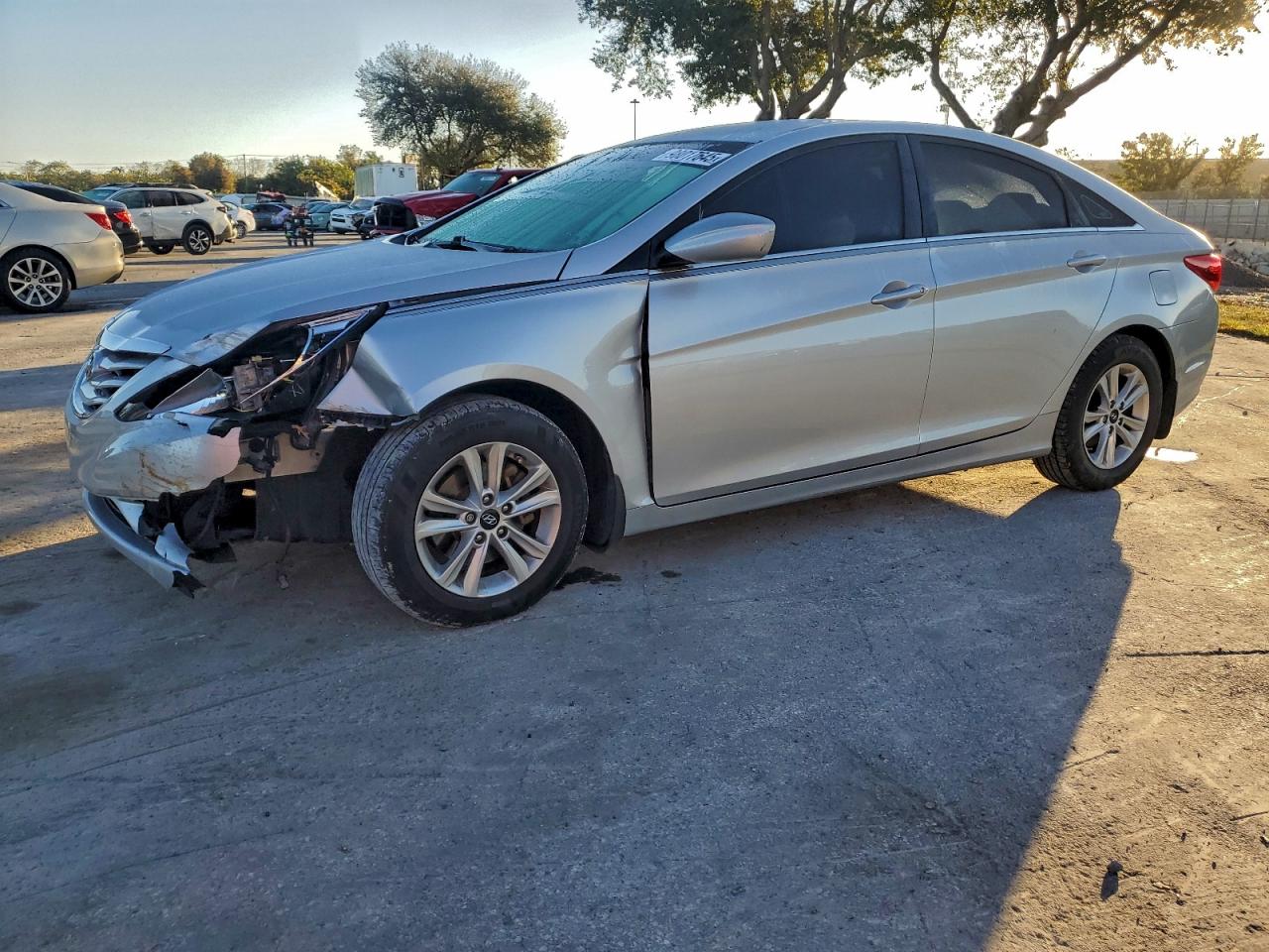 2013 HYUNDAI SONATA