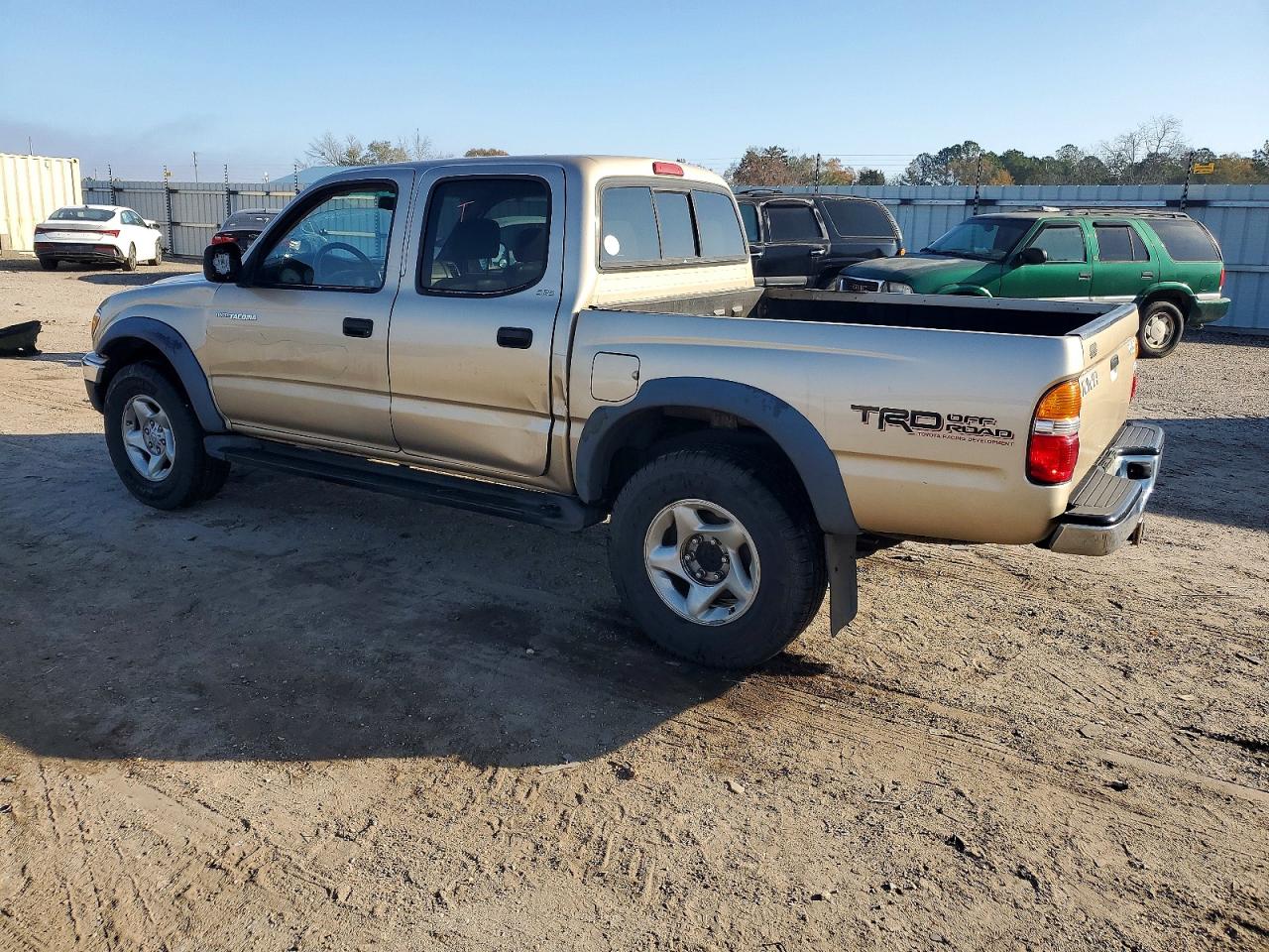2001 TOYOTA TACOMA DOUBLE CAB PRERUNNER photo 2