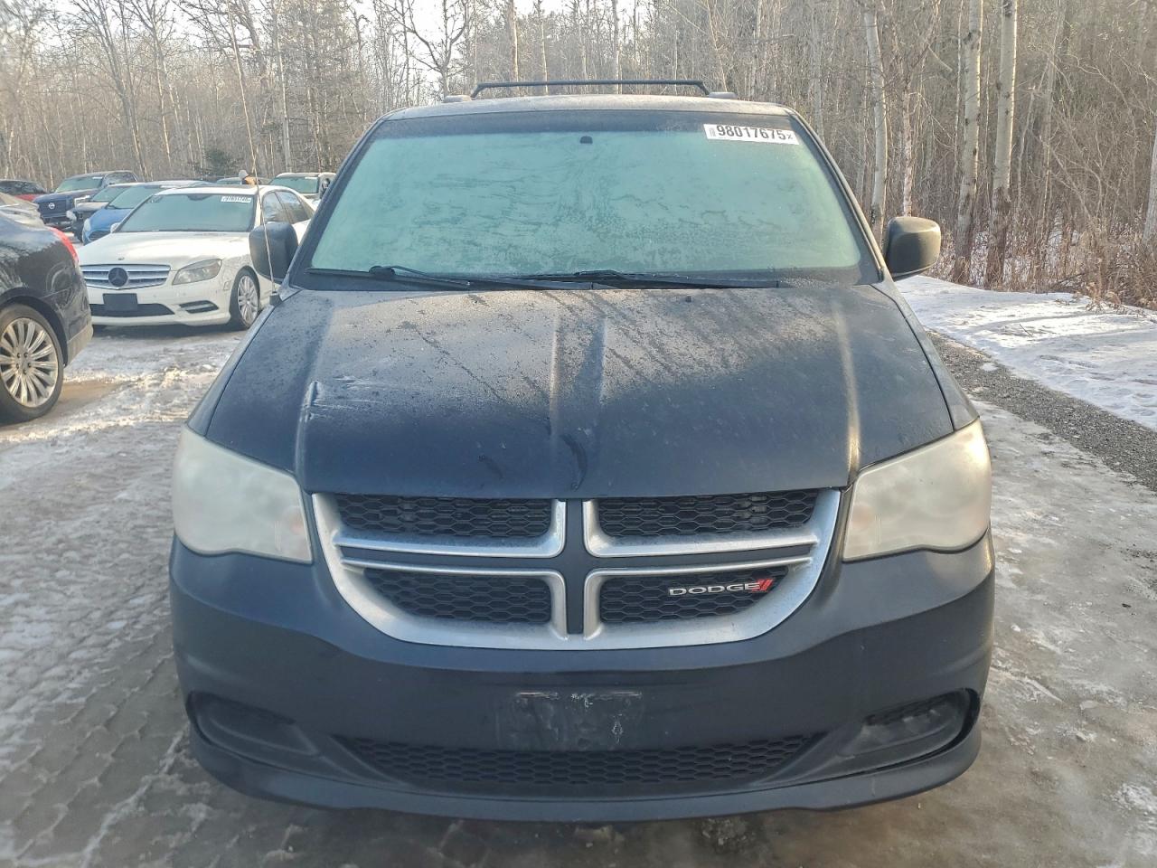 2012 DODGE GRAND CARAVAN SE photo 5