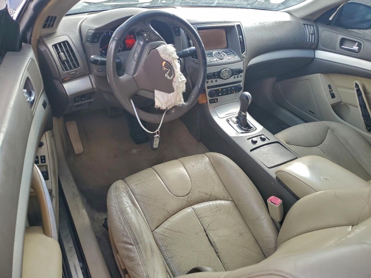 2009 INFINITI G37 BASE photo 8